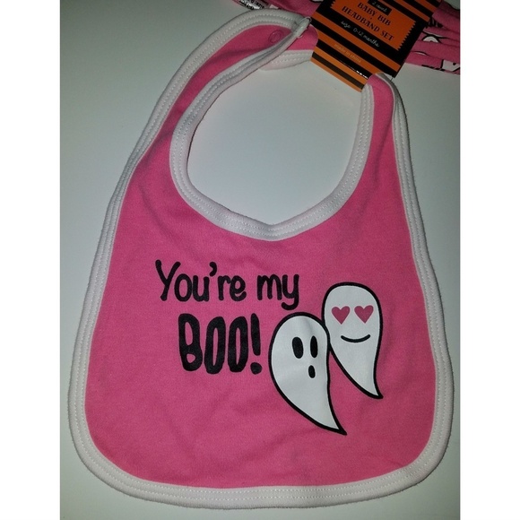 NWT You're My Boo! Pink Ghost Halloween Bib & Headband Set Size 0-12 Months - Picture 3 of 5